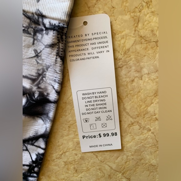 LISM WEAR Athletic Wear women leggings size Small - Picture 4 of 6